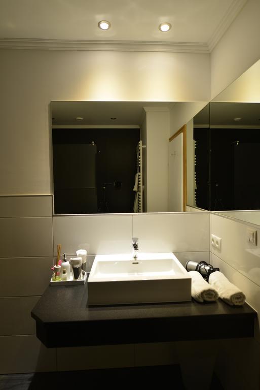 Haus Tirolerland Hotel Oetz Quarto foto