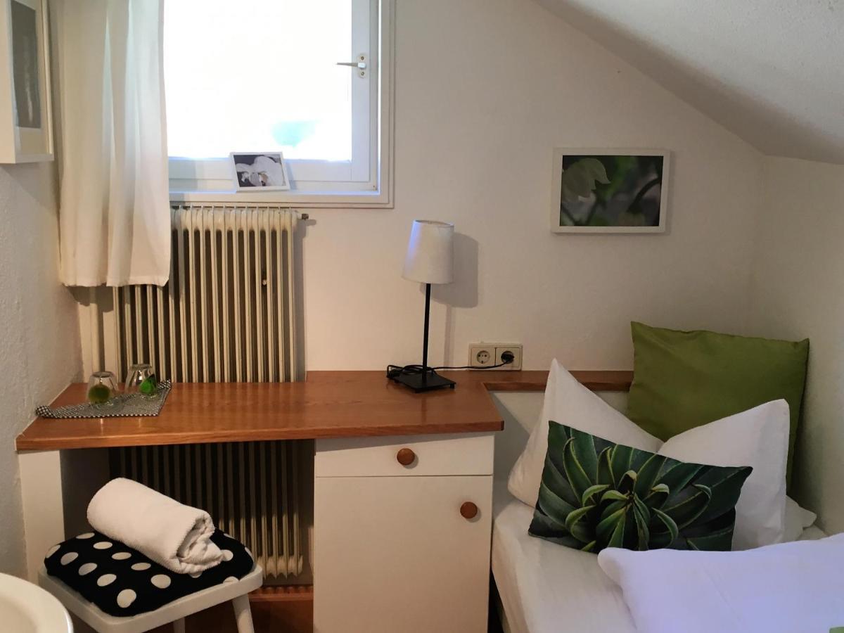 Haus Tirolerland Hotel Oetz Quarto foto
