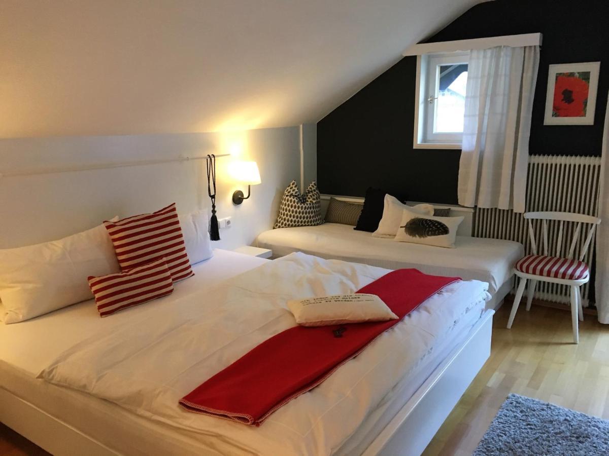 Haus Tirolerland Hotel Oetz Quarto foto